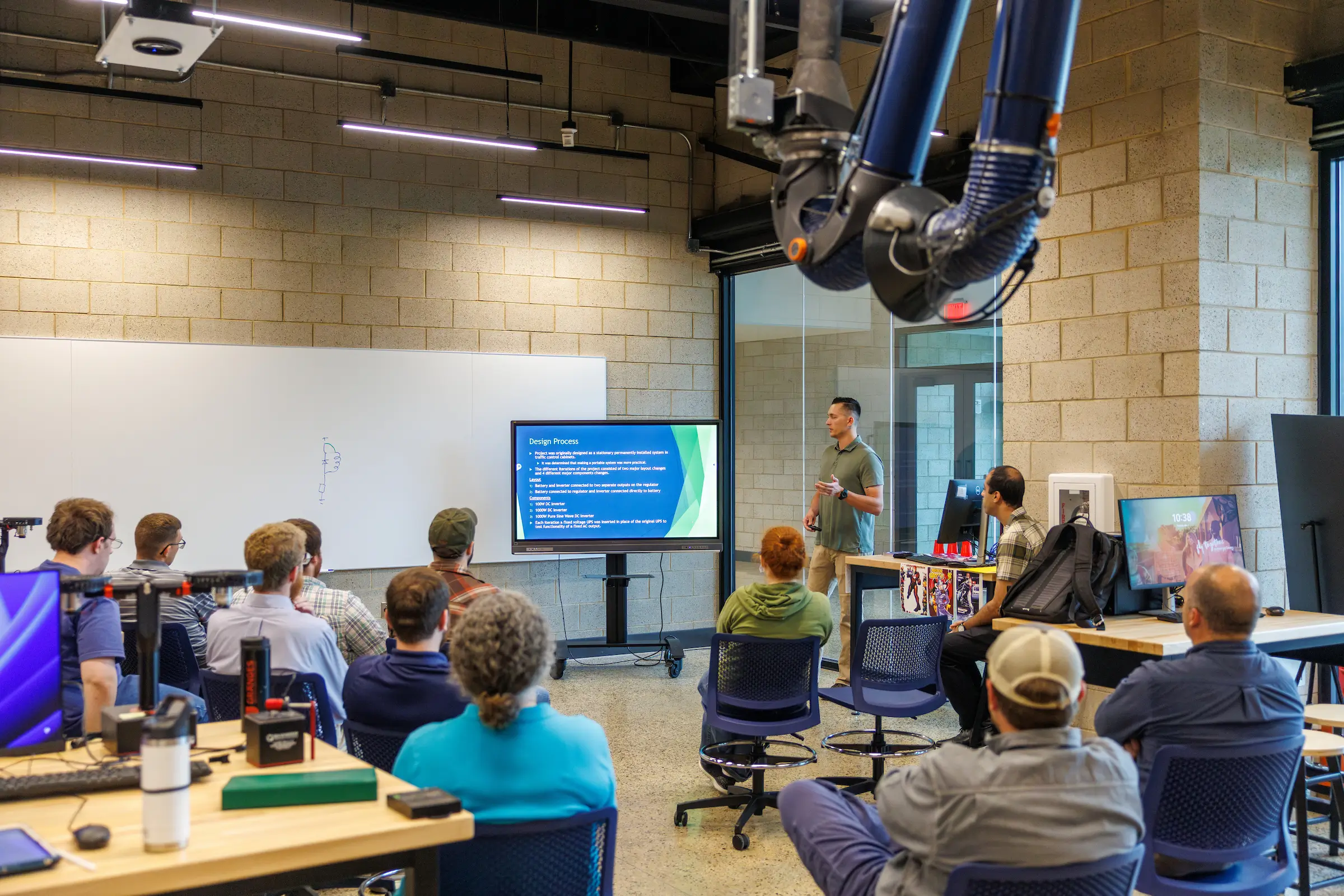 Students listening to a presentation in a UT Martin engineering design classroom.