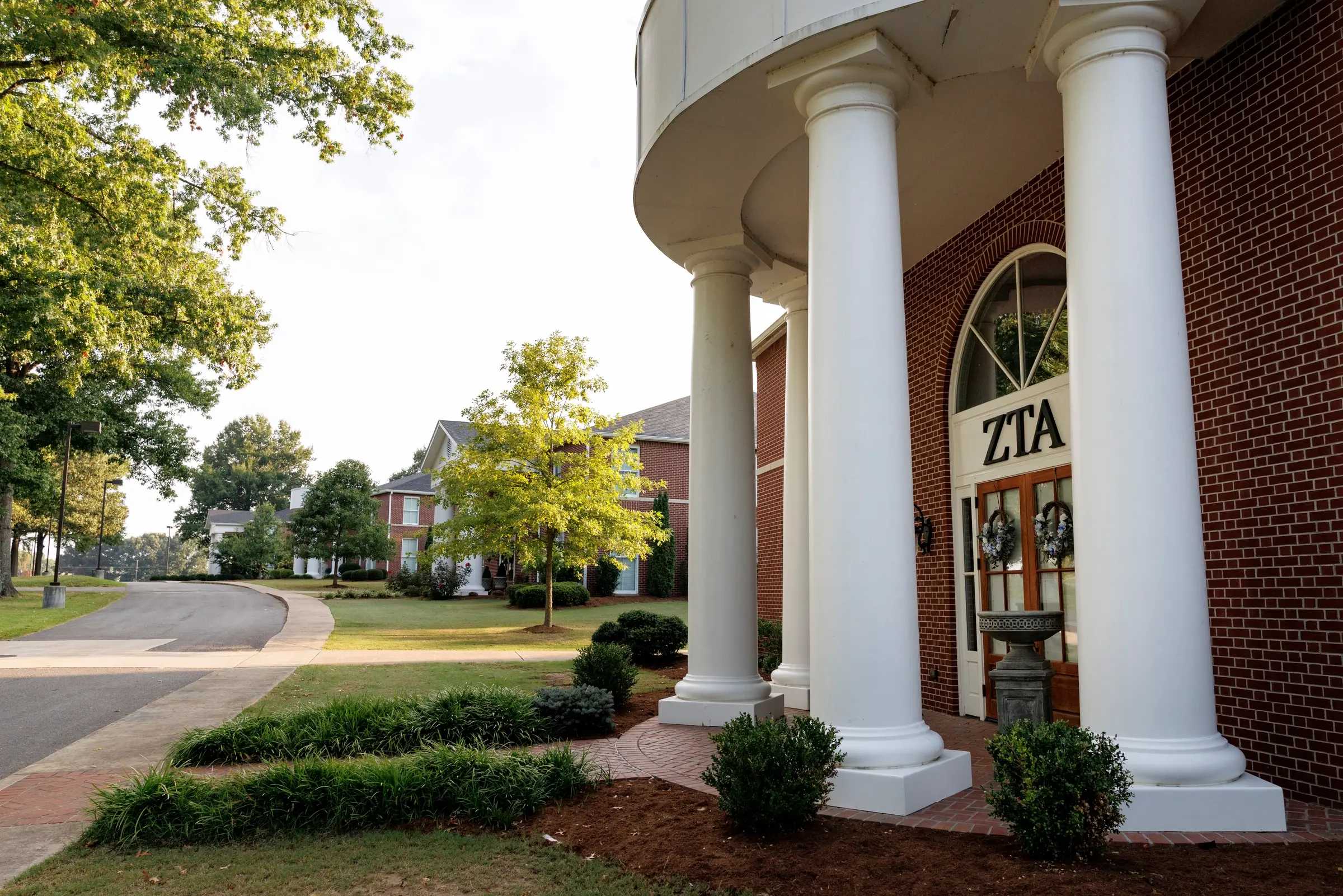 Image sorority-village-07.webp